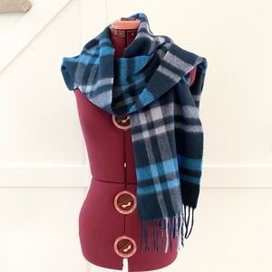 James Pringle Weavers Tartan Plaid Wool Scarf